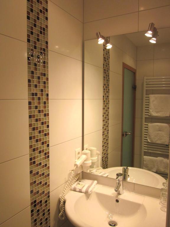 Der Schuetzenhof Hotel Bad Neuenahr-Ahrweiler Bagian luar foto